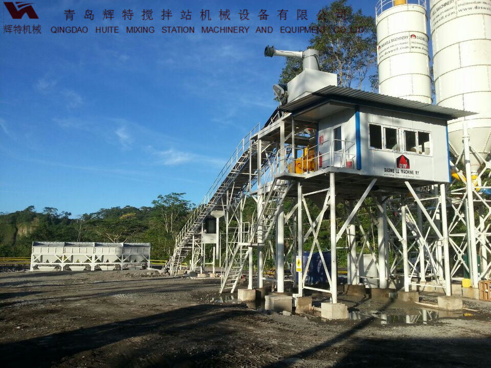 輝特混凝土攪拌站HZS90攪拌臂布置合理，攪拌性能強