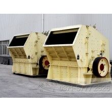 在河南地區(qū)購買一臺石灰石反擊式破碎機(jī)多少錢WYL73