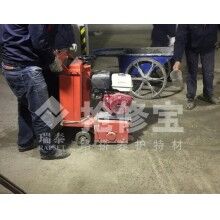 地下停車(chē)場(chǎng)地坪基層處理什么快速材料好？