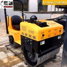 看成敗！看1.5噸座駕式柴油壓路機(jī) 雙鋼輪壓路機(jī) 溝槽施工壓土機(jī)