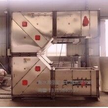 一款專用于大米種子的Z型提升機(jī)，驅(qū)動(dòng)功率小，節(jié)能環(huán)保，便與保養(yǎng)