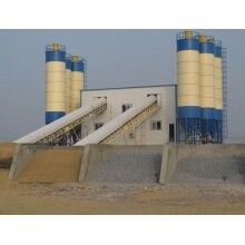 供應HZS90型混凝土攪拌站