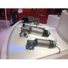 德恩科電機 保證原裝進口國內出售