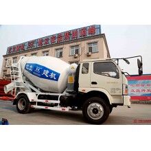 混凝土攪拌運輸車4立方，液壓驅(qū)動、風(fēng)冷式散熱器